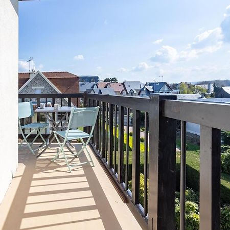 Le Carrousel - Appartement Avec Studio Attenant Deauville Eksteriør billede