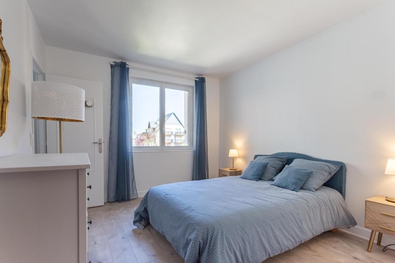 Le Carrousel - Appartement Avec Studio Attenant Deauville Eksteriør billede