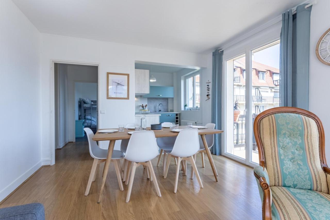 Le Carrousel - Appartement Avec Studio Attenant Deauville Eksteriør billede